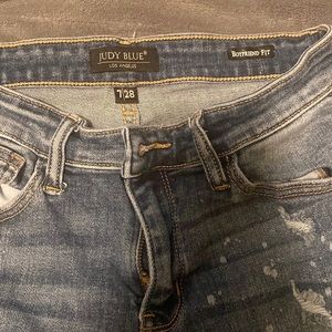 Just blue boyfriend fit distressed with bleaching